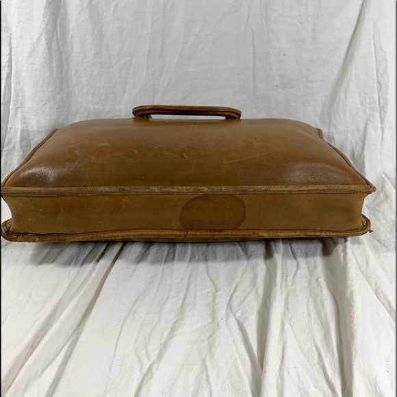 Genuine vintage COACH tan leather briefcase portfolio New York City 80s - Picture 7 of 15